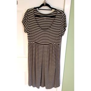 Isabel Maternity dress